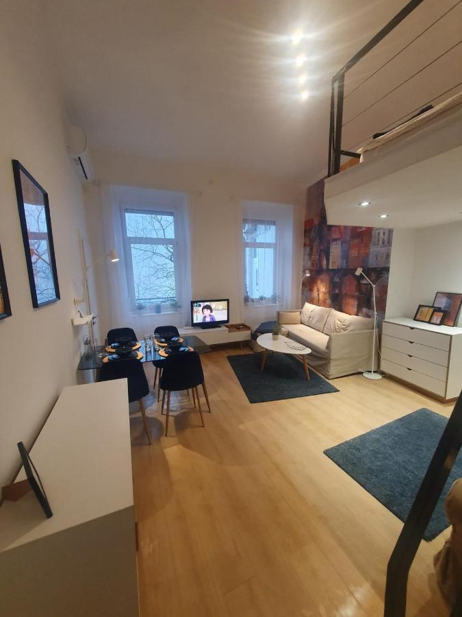 Petofi Apartment With Air Condition Budapest Exterior foto